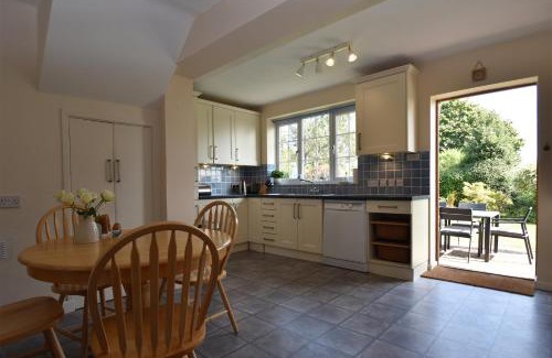 Playden House | Maytham Cottage