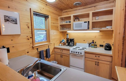 Mazama Cabin | Mazama Panorama - 2 bedroom cabin at Wilson Ranch