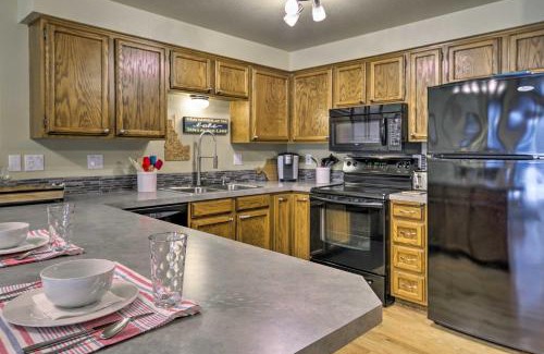 McCall Apartment | McCall Condo with Paddle Boards - Near Payette Lake
