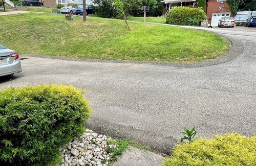 North Versailles Apartment | McEarth’s Haven - Your Home Away From Home