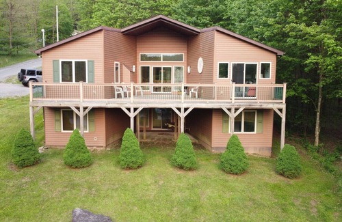 Terra Alta House | McFerson unique home at Alpine Lake