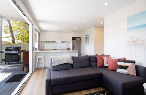 Mollymook Beach Cabin | McGrath welcomes you to Hideaway in Mollymook