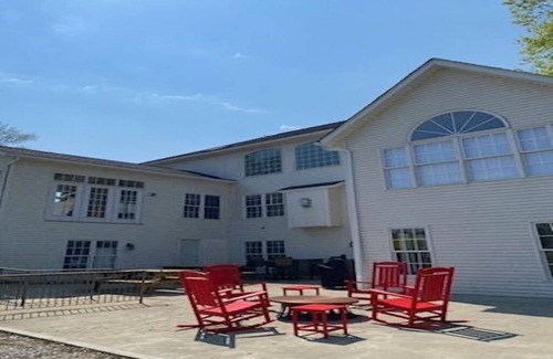 Buford House | McKeever Mansion-9,000 sq ft. Perfect for corporate, families, or special events