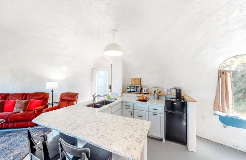 Thurston Hotel | McKenzie View Cottage