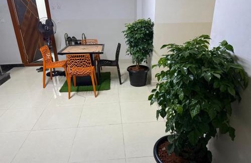Khattalwada Hotel | MD elite PG & lodge