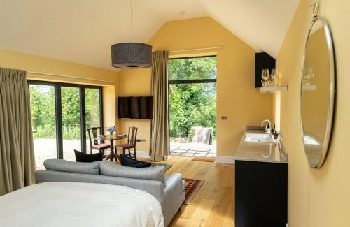 Axminster House | Meadow Barn