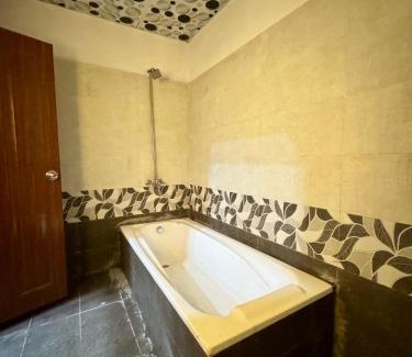 Gulshan-e-Iqbal House | Meadow Suites