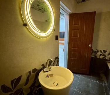 Gulshan-e-Iqbal House | Meadow Suites