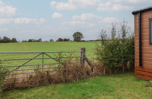 Great Hatfield House | Meadows Park 5