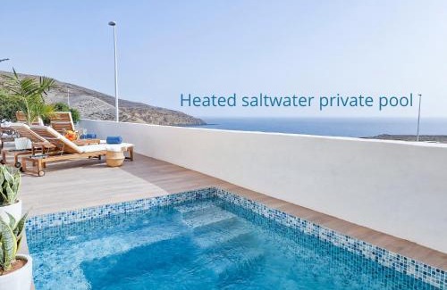 Arenas del Mar Villa | Medano Seaside Villa, Jacuzzi & Pool