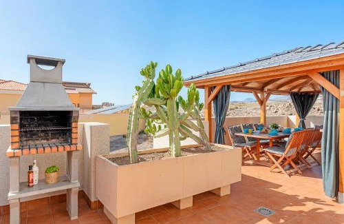 Arenas del Mar Villa | MEDANO4YOU Casa Violeta