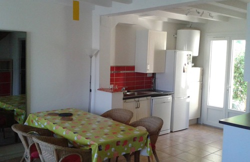 Saint-Pierre-la-Mer Cabin | Mediterranean flag Saint Peter the sea, near Narbonne beach.