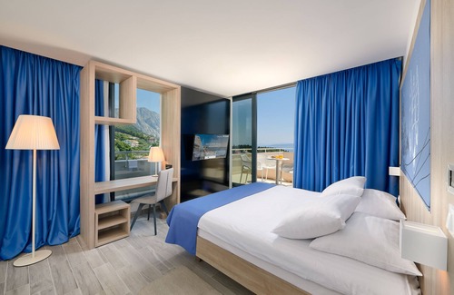 Podgora Hotel | Medora Auri Family Beach Hotel