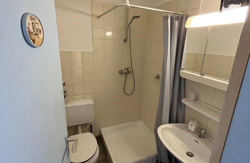 Gaarden House | Medusastrasse 22 - 2 bedrooms W4