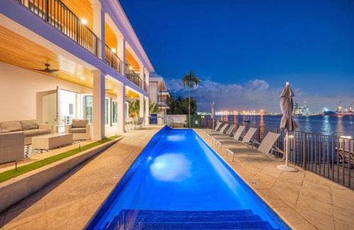 Harbour Inlet House | Mega Yacht Views Private beach Heated pool Harbor Inlet area Harbourview Key VlLLAS