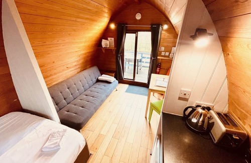 Brightlingsea Cottage | MegaPod 2 at Lee Wick Farm Glamping