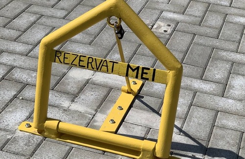 Tractorul Apartment | Mei-your home when travelling around The world