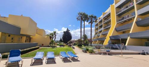 Albardeira Apartment | Meia Praia Terrace