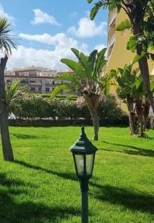 Albardeira Apartment | Meia Praia Terrace