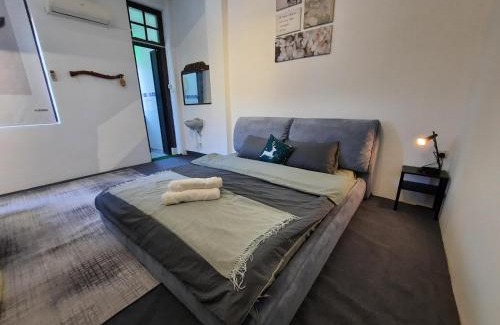 Klebang Kechil Villa | Melaka homestay Garden Hideout Pax13