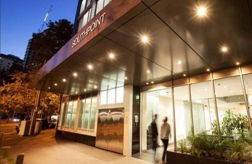 Southbank Apartment | Melbourne and Southbank Gem with 3 bedrooms