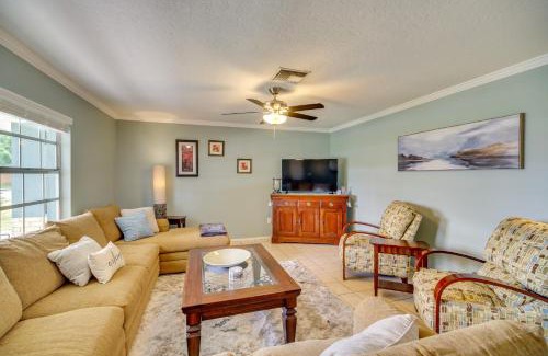 Melbourne House | Melbourne Home with Pool and Patio, 6 Mi to Beach!