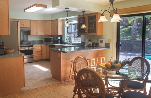 Kailua-Kona House | Melelina Hale Large four bedroom with pool, ocean views, and AC!