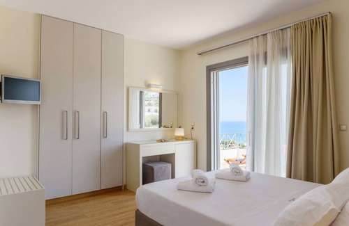 Karfas Hotel | Melia Sol Art Studios