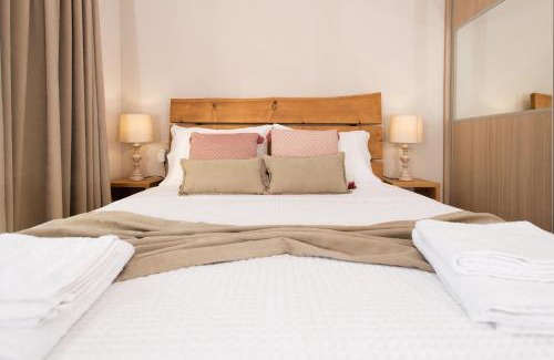Kokinos Pirgos House | Melia villa