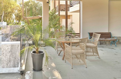 Kourouta Apartment | Melina Suite in Kourouta – Steps from the Beach