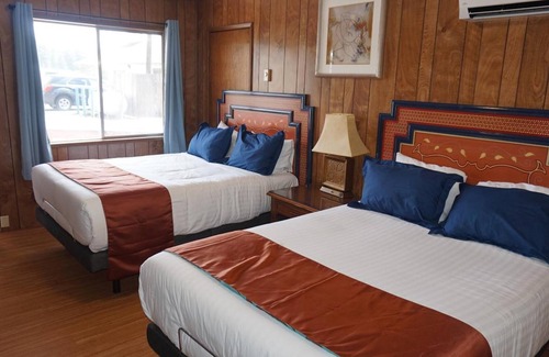 Chiloquin Hotel | Melita's Crater Lake Adventures