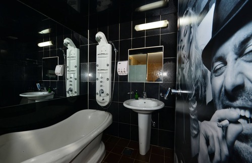 Jung-gu Hotel | Mellow