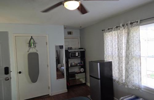 Jackson House | Mellow Yellow