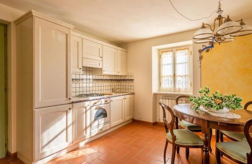 Molazzana House | Melograni 2