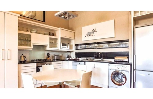 Greater Johannesburg Metropolitan Area Apartment | Melrose Arch Luxury Apartment