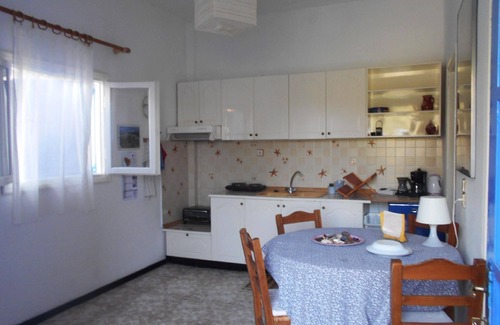 Marathokampos House | Meltemia study Samos ASPRES