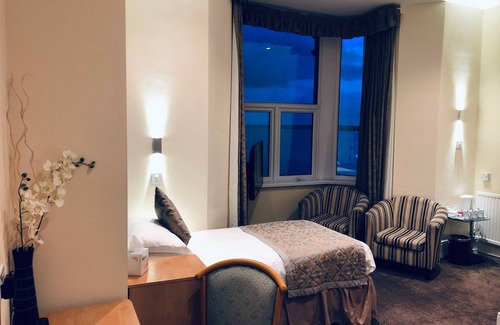 Maenporth Hotel | Membly Hall Hotel