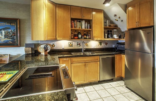 Kahana Condo | Memories last for life. $225 night Remodeled! KSD7-Sullivan Properties