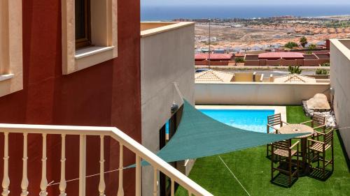 Caleta de Fuste House | Men Men