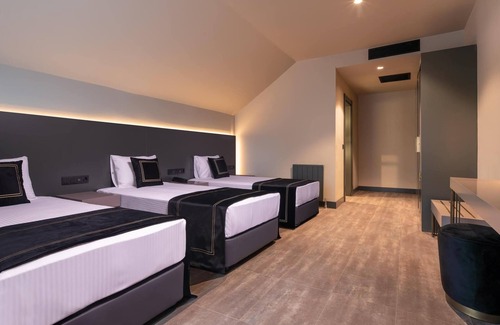 Arnavutkoy Hotel | Menalo Hotel Premium Istanbul Airport