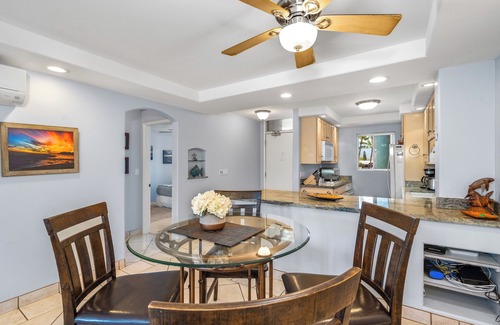 Kihei Condo | Menehune Shores #401 4th floor Ocean View, A/C throughout, Great Rates