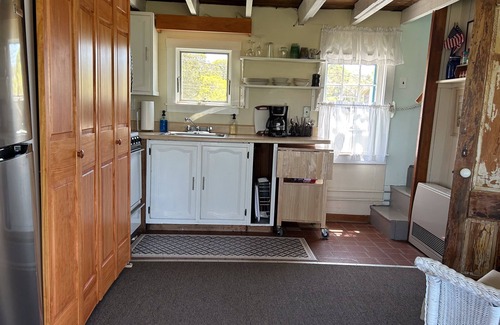 Chilmark Cottage | Menemsha - Davis House