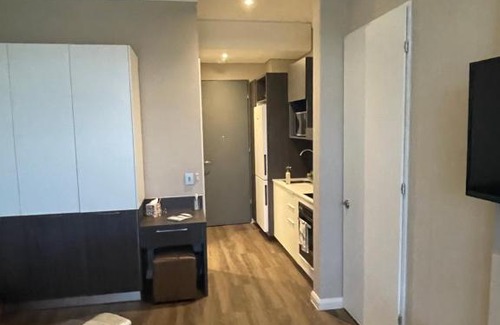 Menlyn Apartment | Menlyn Maine Unit 1420