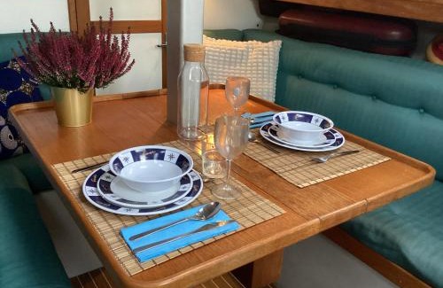 Lisbon Boat Rental | Merak