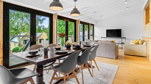 Winchcombe Villa | Mercia House