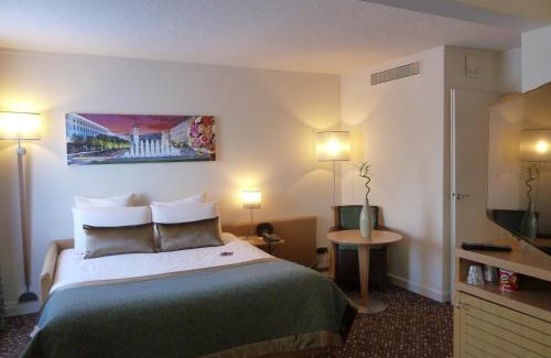 Charbonnieres-les-Bains Hotel | Mercure Lyon Charbonnières