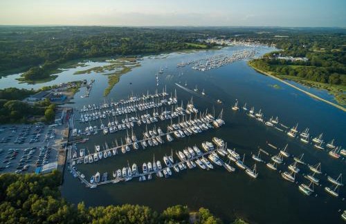 Hamble-le-Rice Resort | Mercury Yacht Harbour and Holiday Park