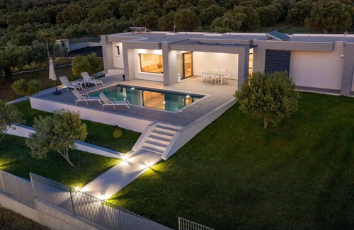 Nea Propontida Villa | Merelia Luxury Villas - Olivia with Heated Pool
