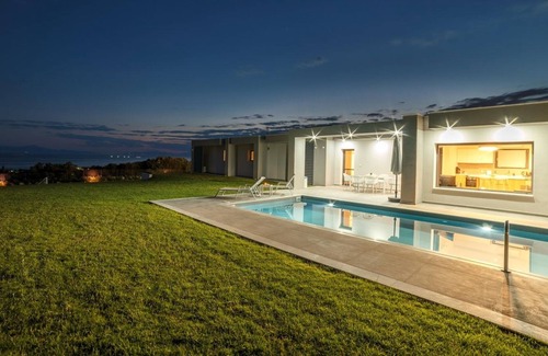 Nea Propontida Villa | Merelia Luxury Villas - Olivia with Heated Pool