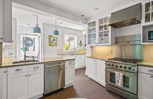 Haverford House | Merion Golf Course Stunner! Perfect for Fall College Visit!